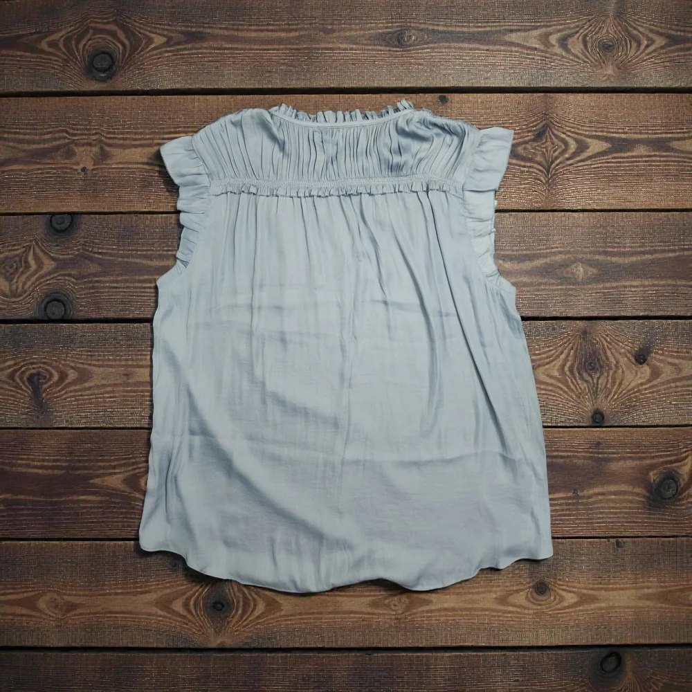 LOFT Light Blue Green Ruffle Sleeveless Blouse - Picture 2 of 9